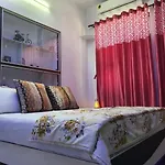 Traverse Suite