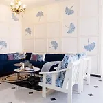 Luxury And Elegance With 2 Bedroom Apartment In Central Jaipur