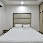 Crown Plaza
