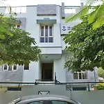 Starboard Guest House