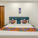 Fabhotel Shiv Rachna