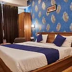 The Sarai, Hotel
