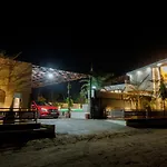 Jaipur Farm House - 4 Rooms