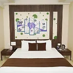 Hotel Yash Regency