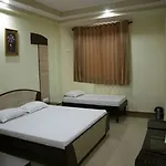 Hotel Tarun
