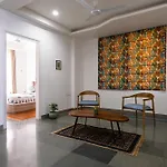 C\'Est La Vie Boutique Apartments By Le Pension Stays