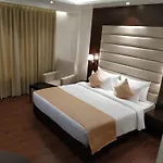 Hotel Dvij Inn