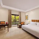 V Sarovar Portico Mi Road Jaipur