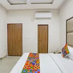 Fabhotel Season Park 2