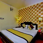 Hotel Maharani Plaza