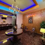 Palm Mansion By Palm Leisure Stays