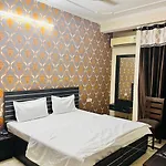 Hotel Omkar