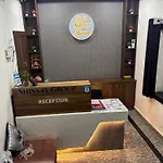 Hotel Silver Moon-200 Meter Jaipur Junction