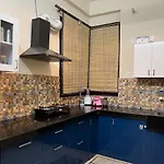 Saacha House