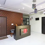 Fabhotel Majestic Heights