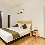 Hotel Luxurs Gopal Nagar