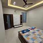 Diya Guest House