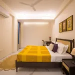 Stayvista At Sabora White With Wi-Fi, Ac