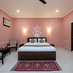 Nine Palms Resort