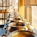Fabhotel Shiv Rachna
