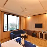 Foxoso Fiori Hotel