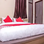 Oyo 14864 Hotel Satyam Inn