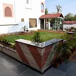 Hotel Triveni Residency
