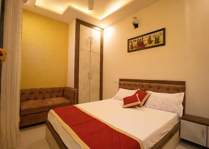 Hotel Aayat Palace