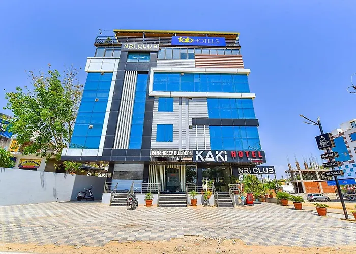 Fabhotel Prime Kaki