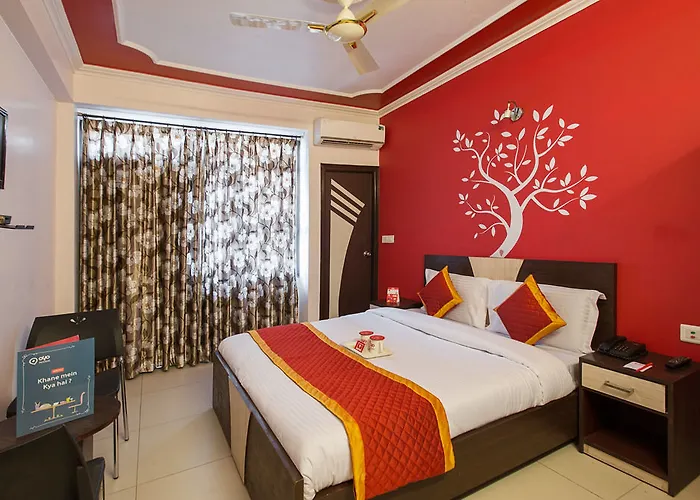 Oyo Rooms Sindhi Camp Metro Station 2