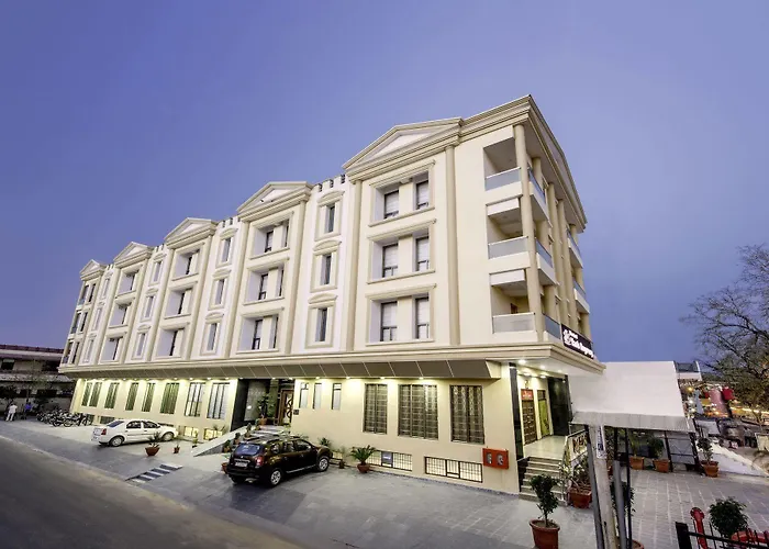 Hotel Yash Regency