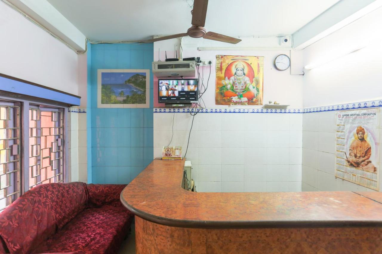 Oyo 73800 Kushal Hotel 3*