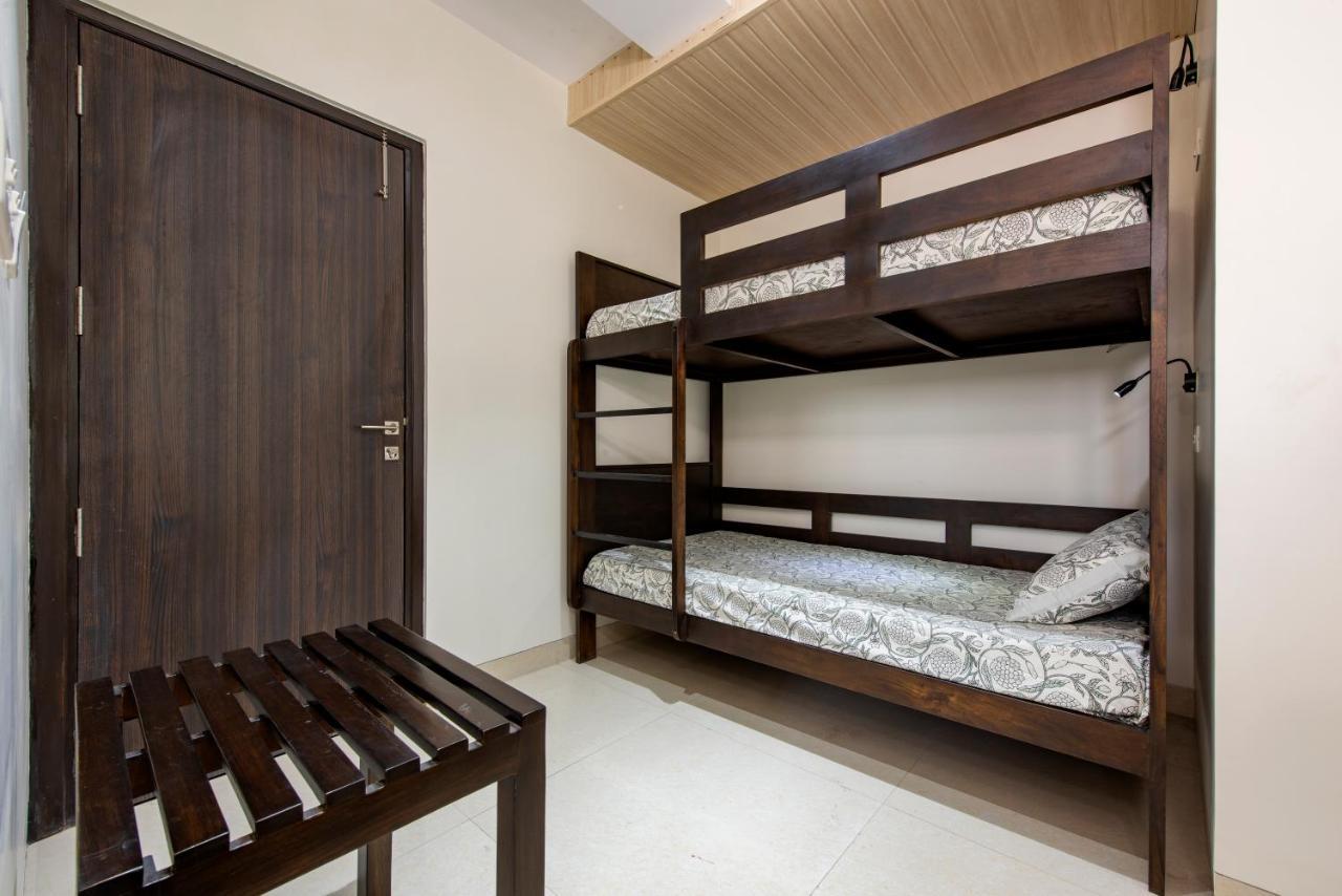 House Of Backpackers Aparthotel
