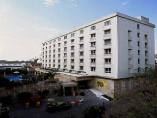 V Sarovar Portico Mi Road