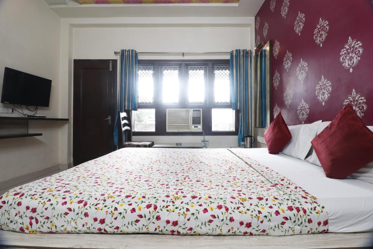 Hotel Chandra Vilas Jaipur