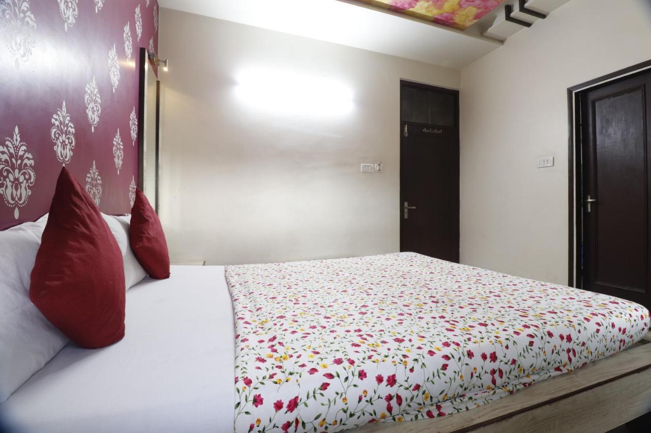 Chandra Vilas Hotel Jaipur