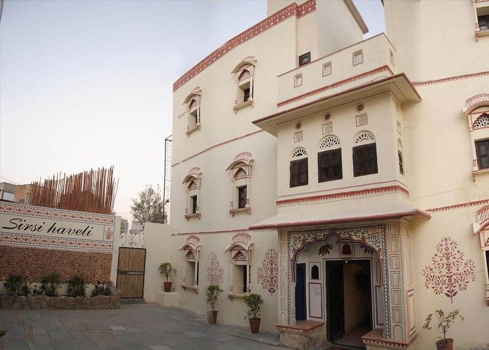 Sirsi Haveli Hotel 3*