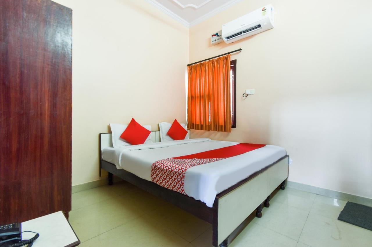 Oyo 6179 Aarjee Crescent 3* Jaipur