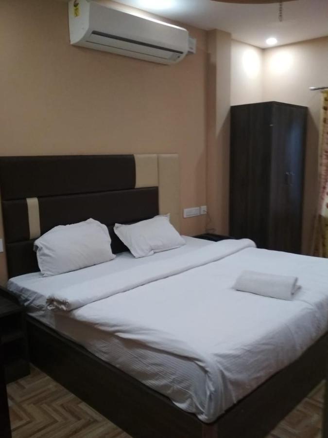 Deepak Residency Hotel