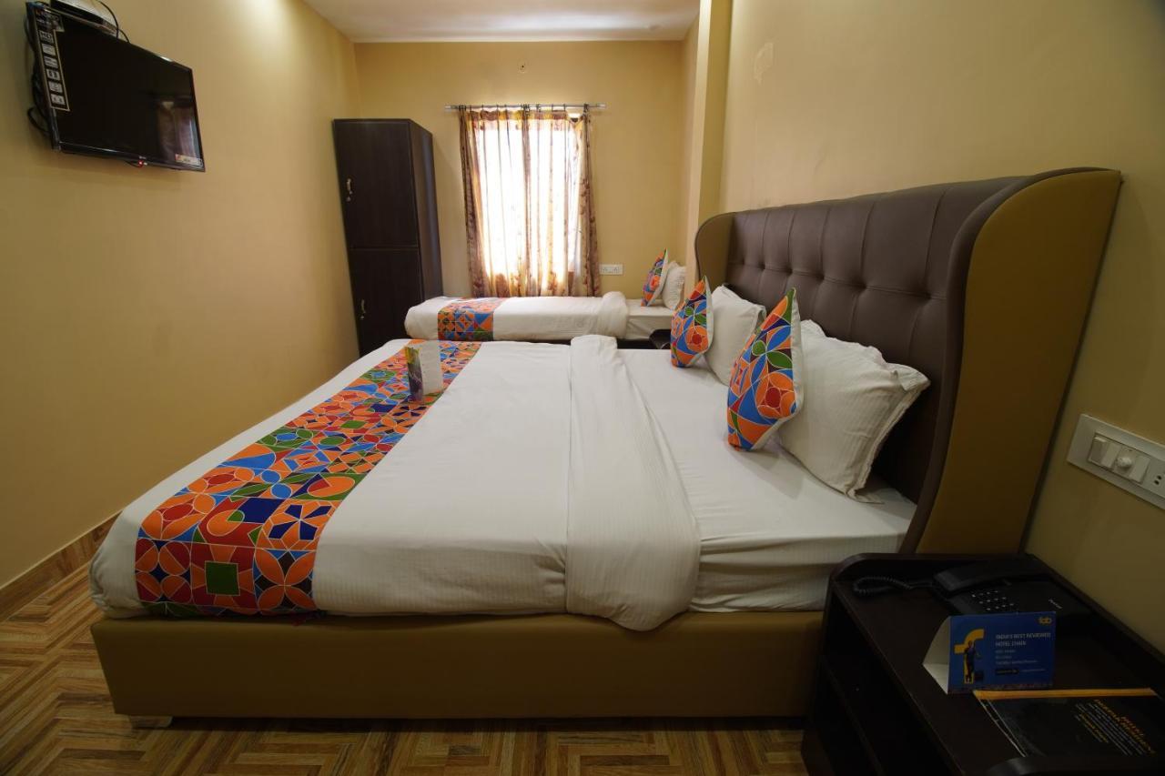 Deepak Residency 3*