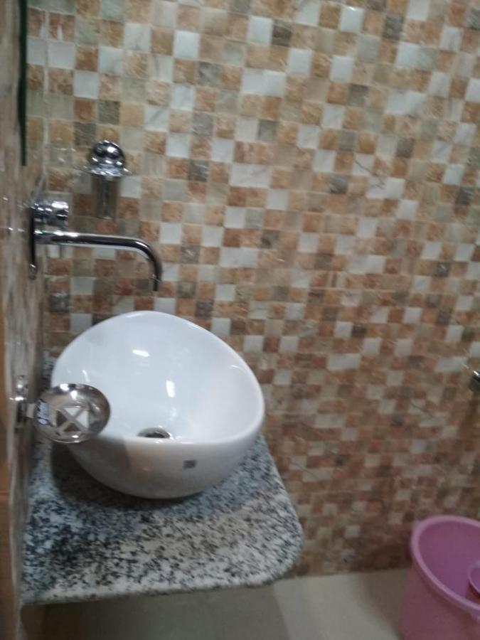 Hotel Deepak Residency