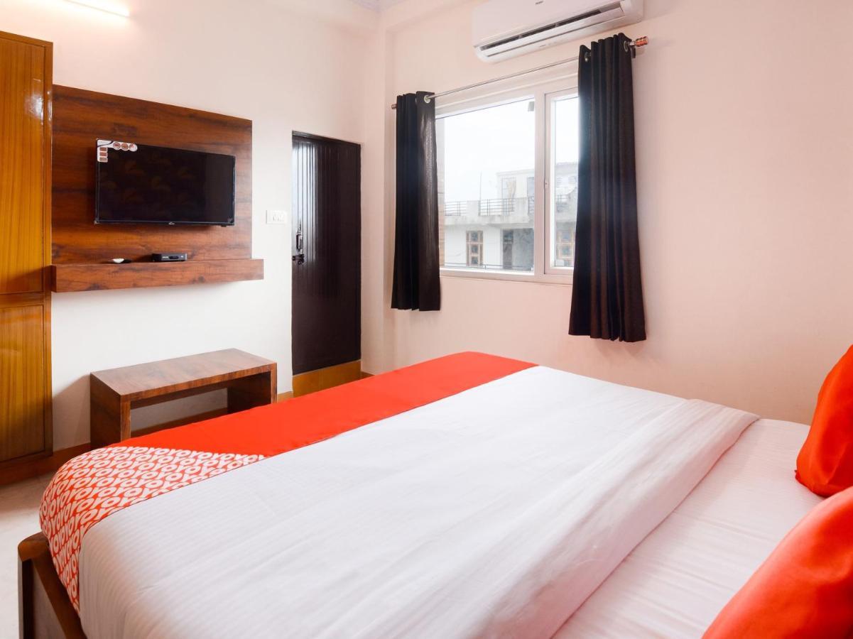 Hotel Collection O 62269 Elegant
