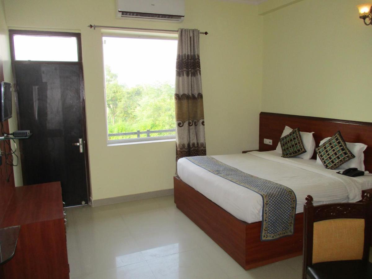 Green Valley Hotel Jaipur