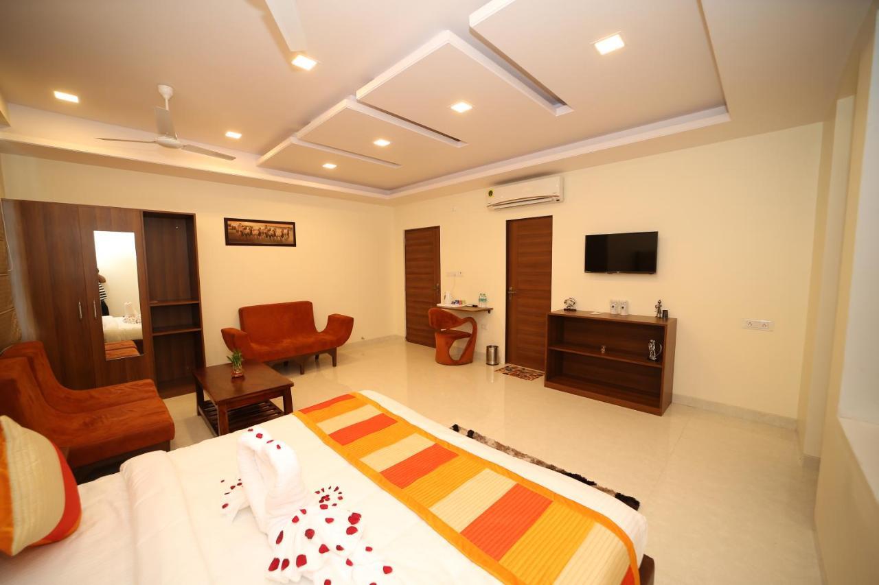 Myriad Bed & Breakfast 3*