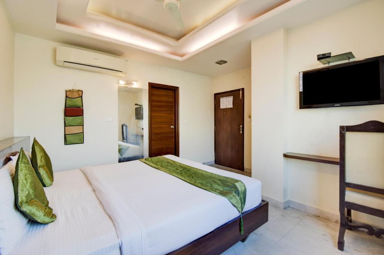 Hotel Sahib's Corporate - Family And Corporate
