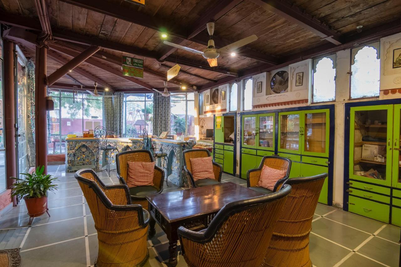 Jaipur Inn 3*