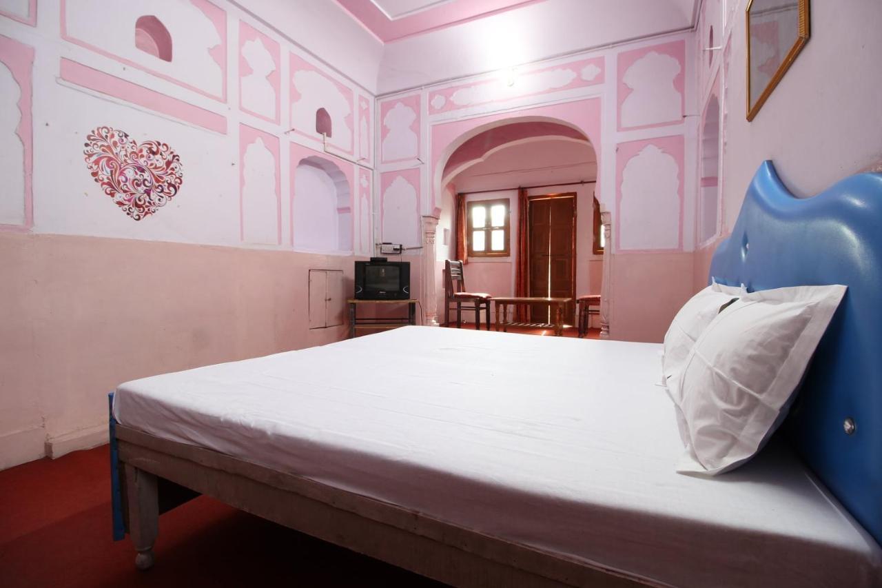 Spot On Khawas Palace Heritage
