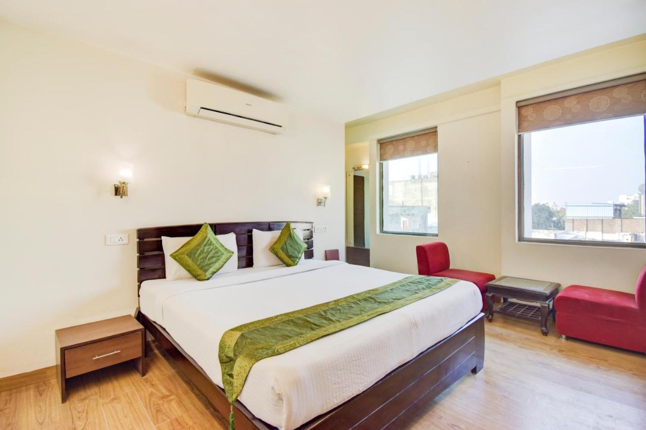 Sahib'S Corporate Inn - Family & Corporate Hotel