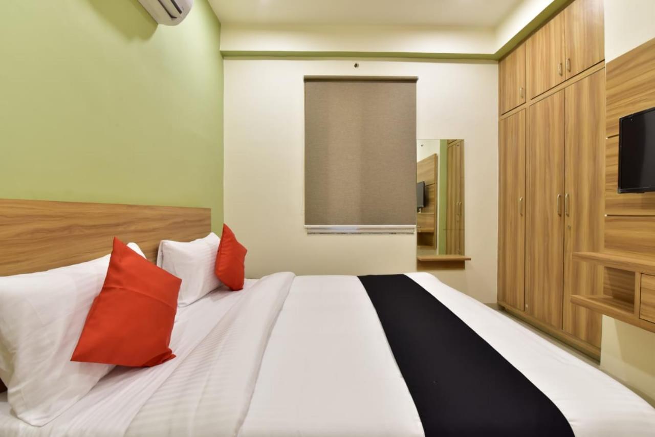 Oxus Hotel 3*