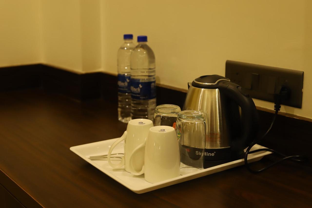 Dvij Hotel